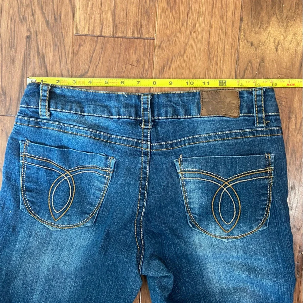 Paris Blues Women’s Size 9 Jeans Blue Mid Rise Straight Leg Distressed - Picture 6 of 9